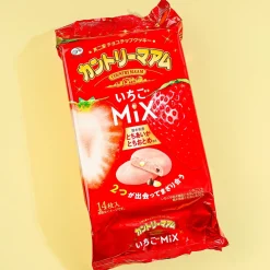 Country Ma’am Cookies - Strawberry Mix