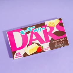 Dars White Chocolate - Crunchy Strawberry