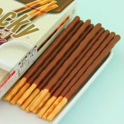 Glico Pocky Biscuit Sticks - Thin Milk Chocolate