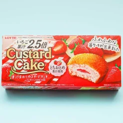 Lotte Custard Cake - Tochiotome Strawberry