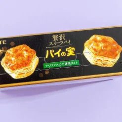 Lotte Pie No Mi Pastries - Fruit La France Tart