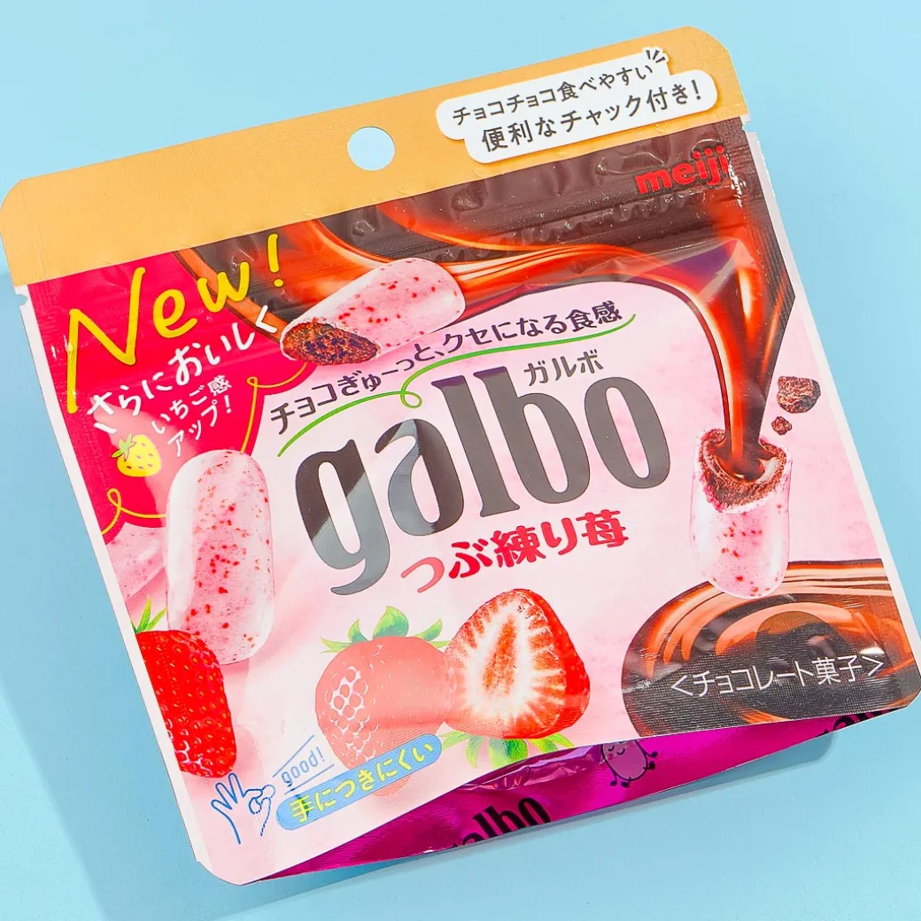 Meiji Galbo Strawberry Chocolate