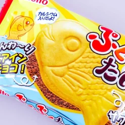 Meito Puku Puku Tai Fish Shaped Wafer - Chocolate