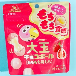 Morinaga Large Chocoball Mochimochi - Strawberry Mochi