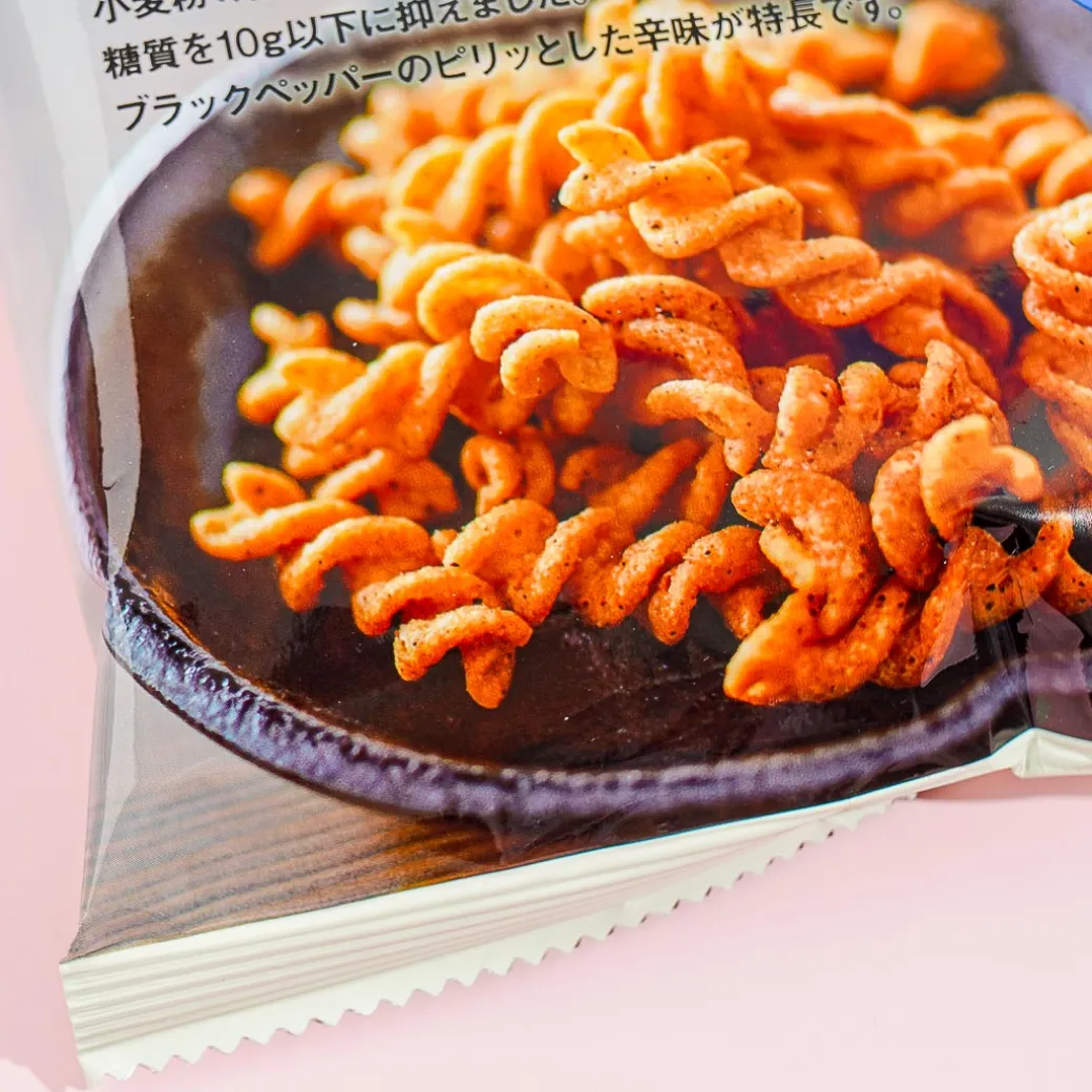 MUJI Black Pepper Flavored Pasta Snack