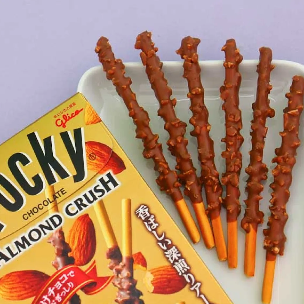 Pocky Biscuit Sticks - Almond Crush