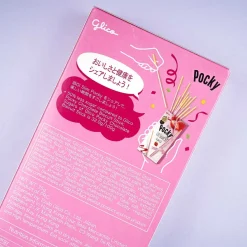 Slim Pocky Biscuit Sticks - Strawberry