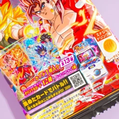 Super Dragon Ball Heroes Card With Gummy 18