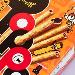Toppo Halloween Biscuit Sticks - Chocolate